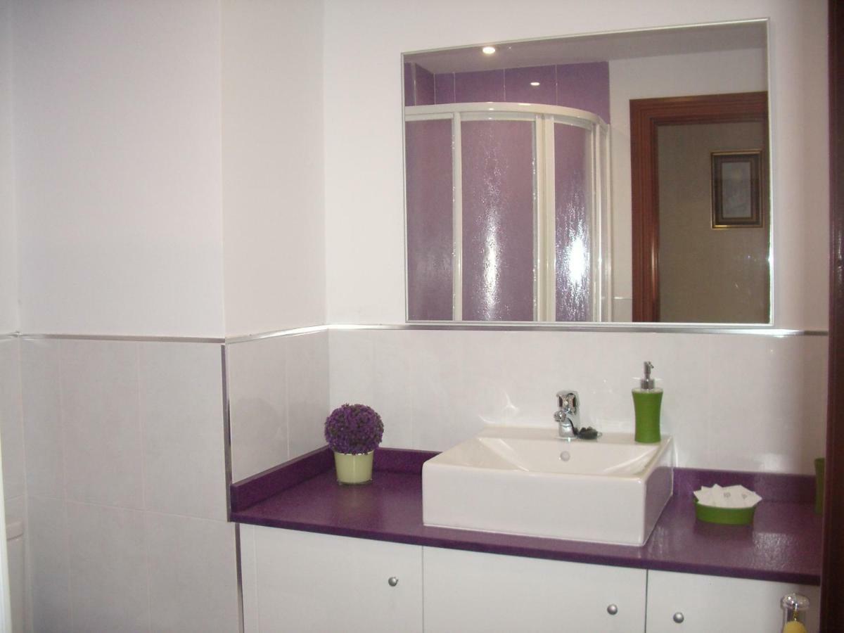 Paseo Maritimo De Poniente Apartman Málaga Kültér fotó